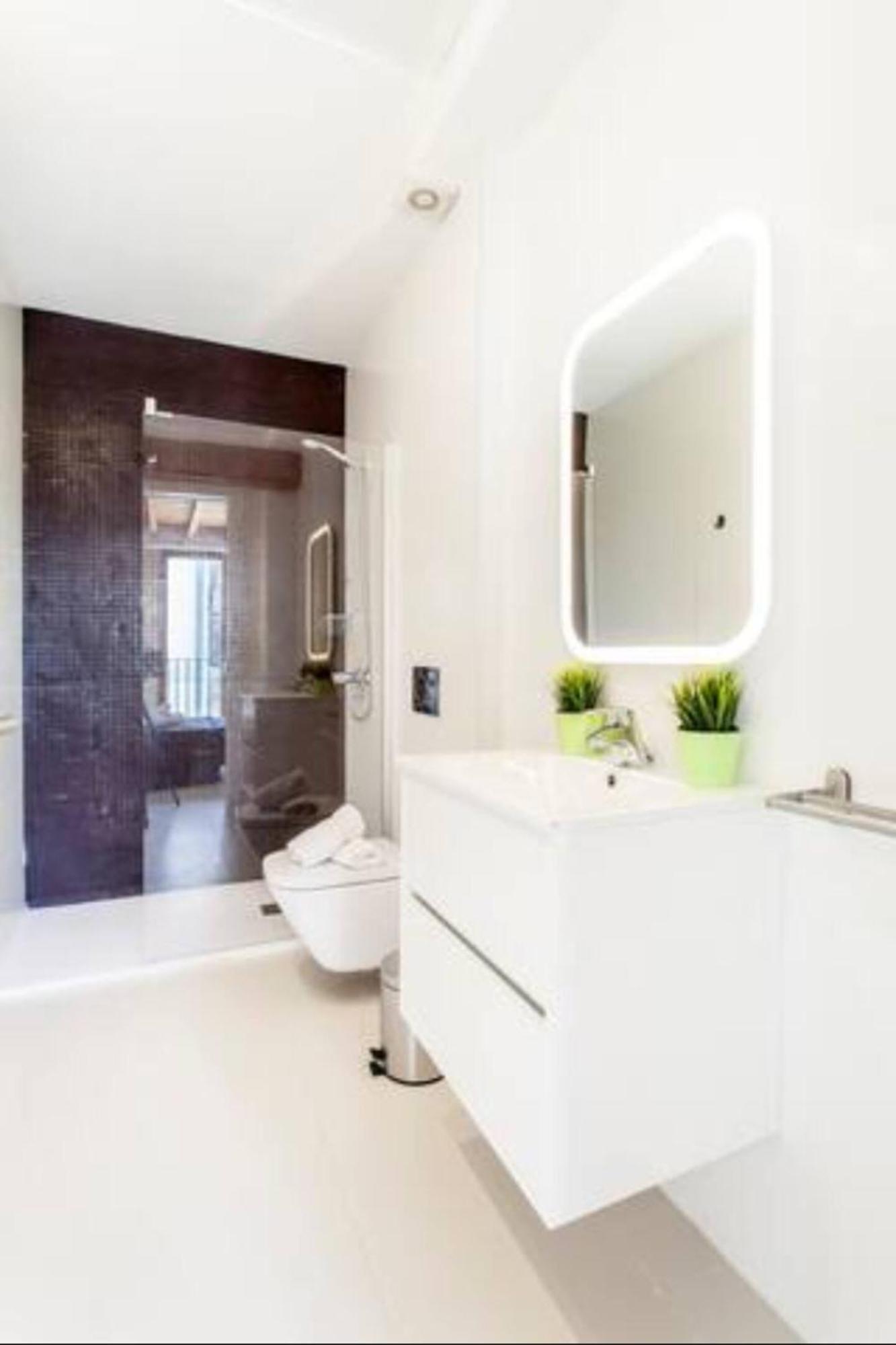Apartamento Soleado En Plaza Del Carmen Valence Extérieur photo