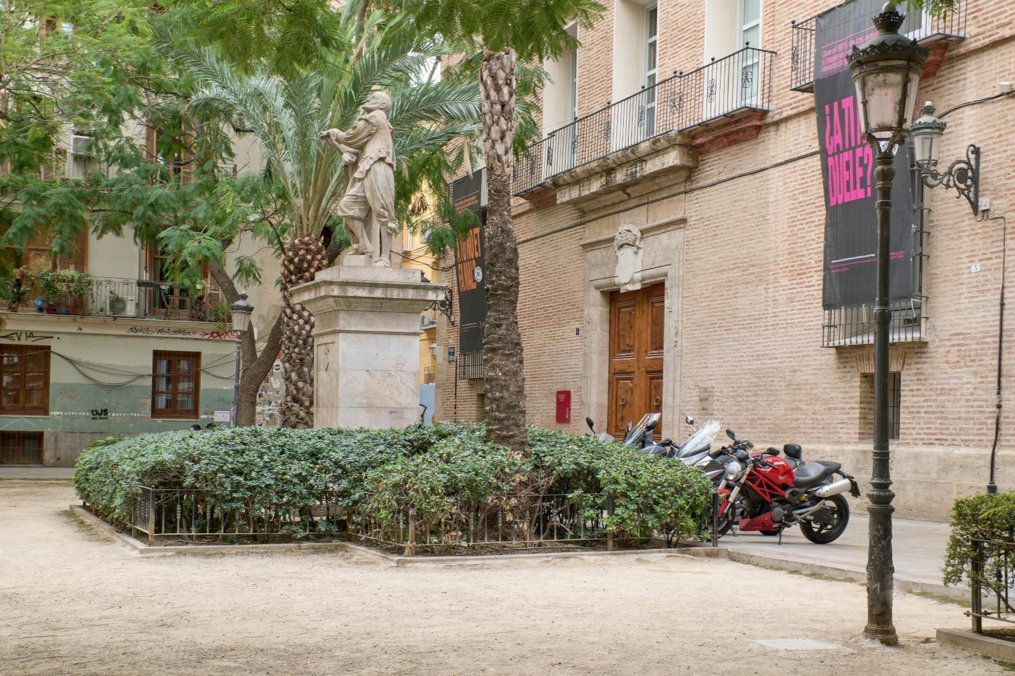 Apartamento Soleado En Plaza Del Carmen Valence Extérieur photo