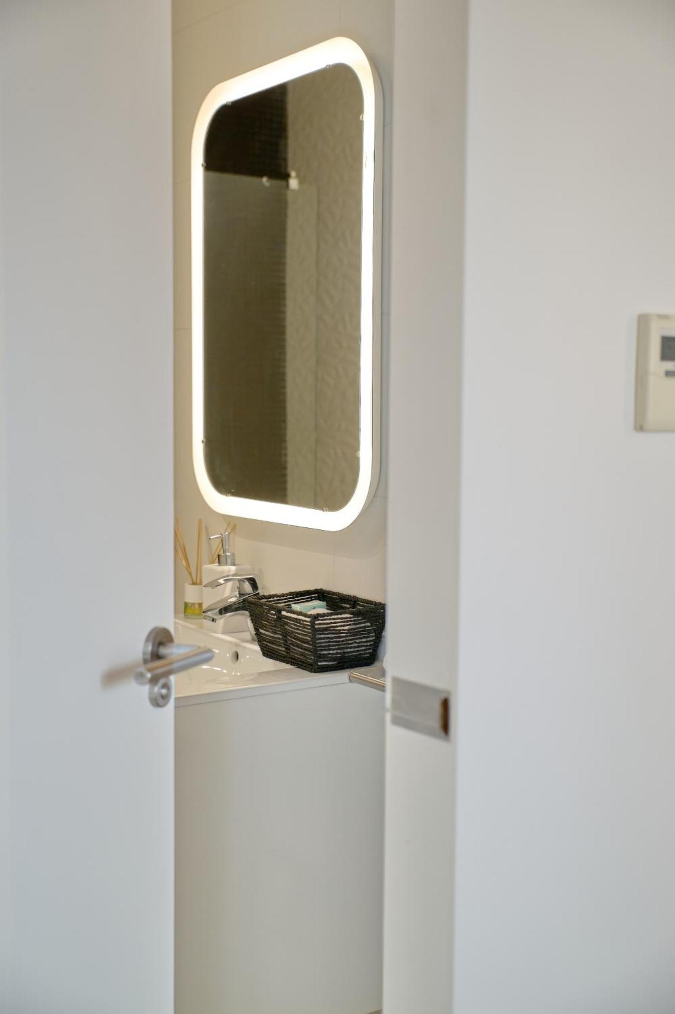 Apartamento Soleado En Plaza Del Carmen Valence Extérieur photo